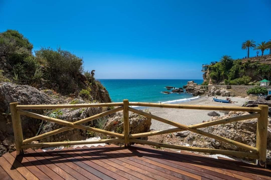 Atico En Mar De Nerja Apartment Bagian luar foto