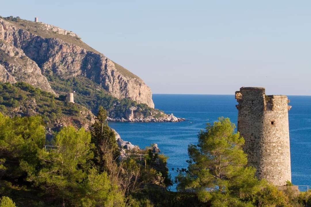 Atico En Mar De Nerja Apartment Bagian luar foto