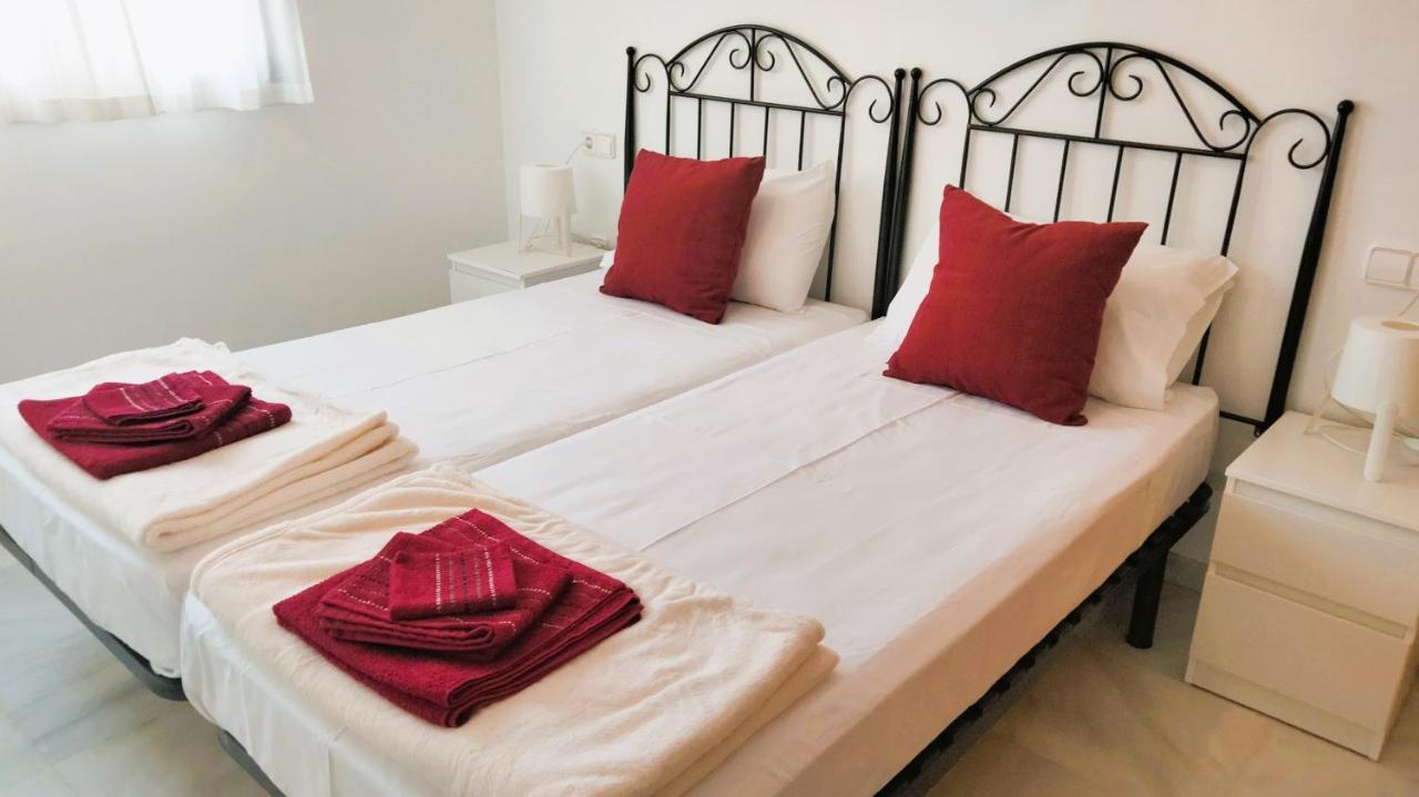 Atico En Mar De Nerja Apartment Bagian luar foto