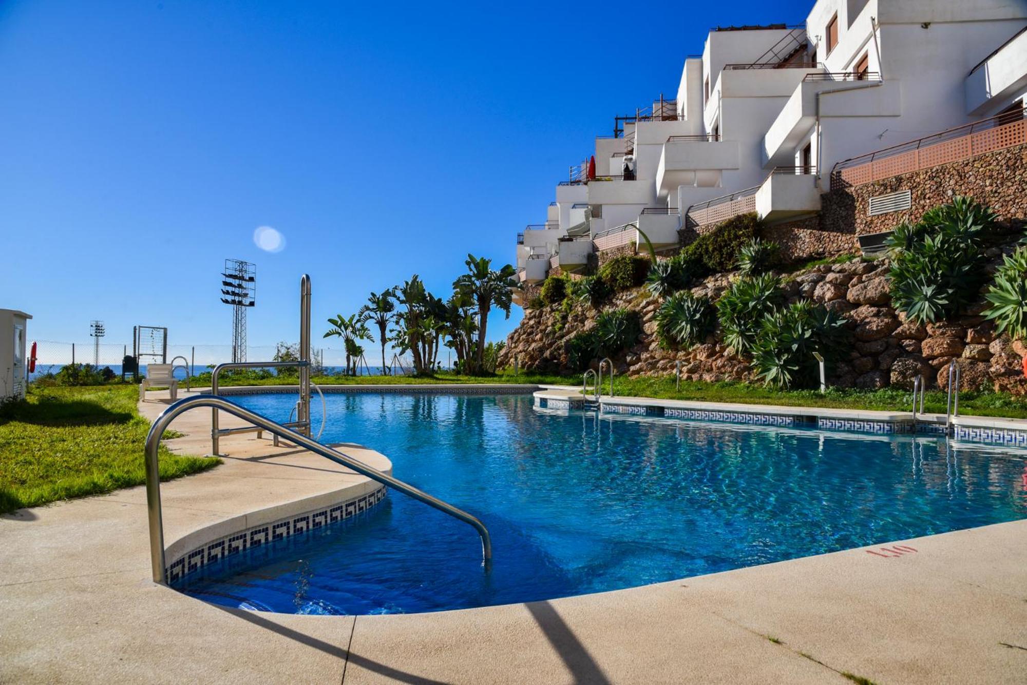 Atico En Mar De Nerja Apartment Bagian luar foto